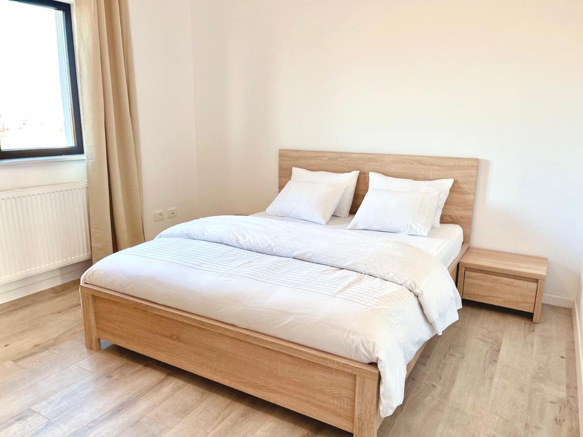 Express Estates Apartment Lisaura Екстериор снимка