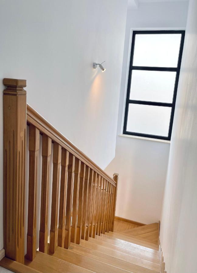 Express Estates Apartment Lisaura Екстериор снимка